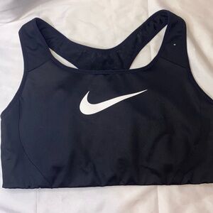 Nike sports bra size large black